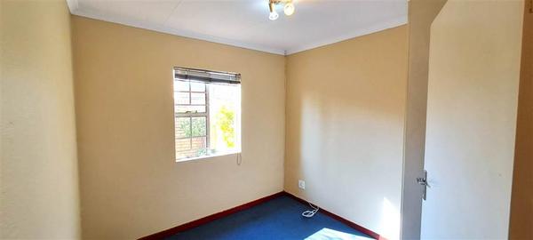 Townhouse For Rent in Carlswald Estate, Midrand