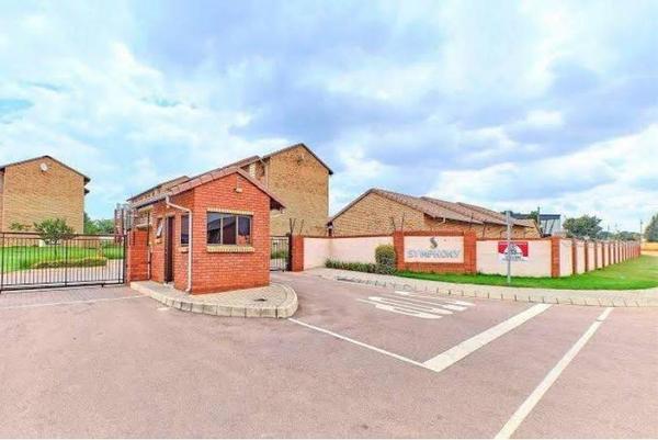 Townhouse For Rent in Sagewood, Midrand